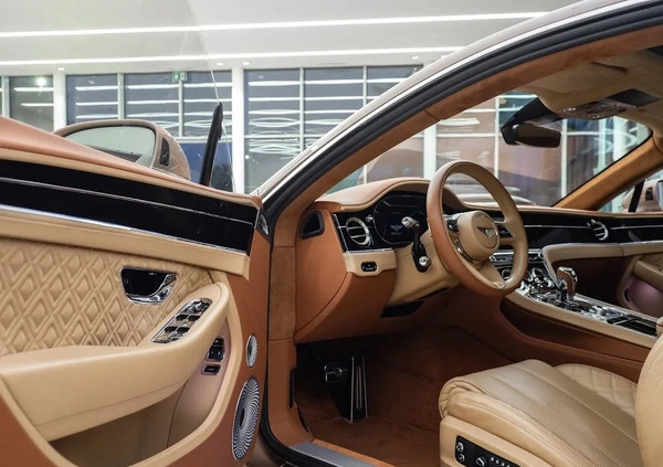 Bentley Continental GT cena 1399000 przebieg: 14783, rok produkcji 2021 z Żmigród małe 254